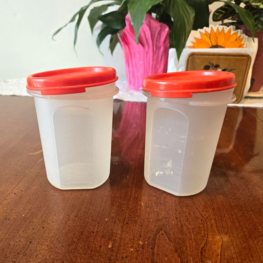 Vintage Tupperware Clear Storage Container Set 2pc 15 fl oz Red Snap Lids